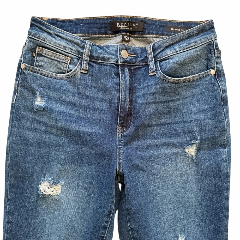 Judy Blue Blue Distressed Relaxed Fit Straight Leg Jean 7/28